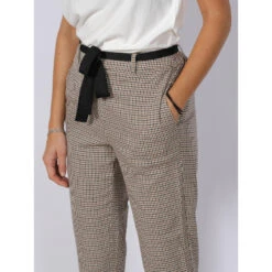 Pantalon à Carreaux Clara Kaya Marron Femme - Vero Moda 9 Pantalon à Carreaux Clara Kaya Marron Femme - Vero Moda -Vero Vetements Magasin pantalon a carreaux clara kaya marron femme vero moda 3