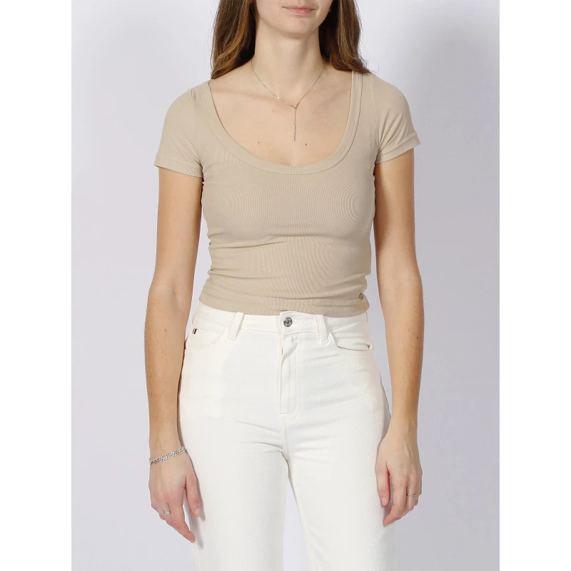 T-shirt Cheryl Jewel Dos Ouvert Beige Femme - Guess 3 T-shirt Cheryl Jewel Dos Ouvert Beige Femme - Guess