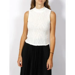 Top Avalon Mock Neck Crème Femme - Guess -Vero Vetements Magasin top avalon mock neck creme femme guess 2