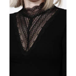 Top Dentelle Tilde Noir Femme - Only 9 Top Dentelle Tilde Noir Femme - Only -Vero Vetements Magasin top dentelle tilde noir femme only 3